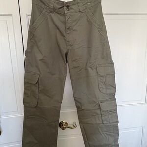 Abercrombie Women’s Olive Cargo Pants